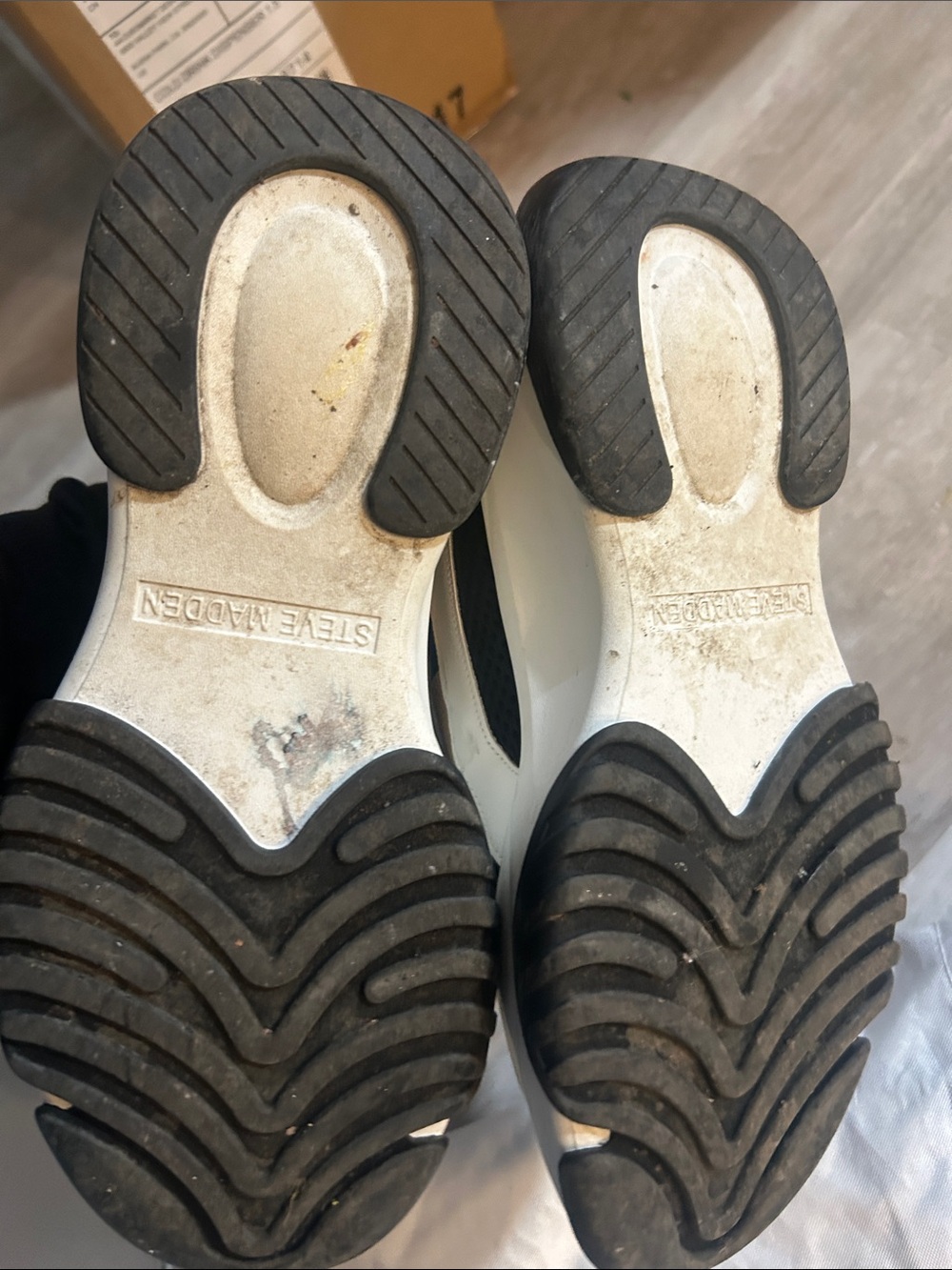 Steve Madden Black, Tan, and Cream Sneaker. - Picture 5 of 7